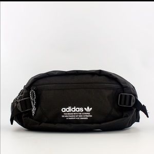 Adidas Utility crossbody